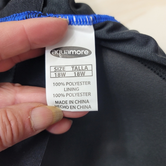NWOT.  Aquamore One Piece Swimsuit.   Size 18W.  (182) - Picture 11 of 12